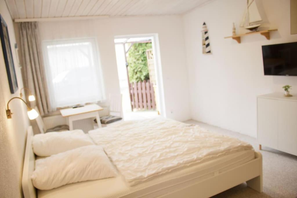 Schoener Gartenbungalow Sellin (Rugen) Exterior foto